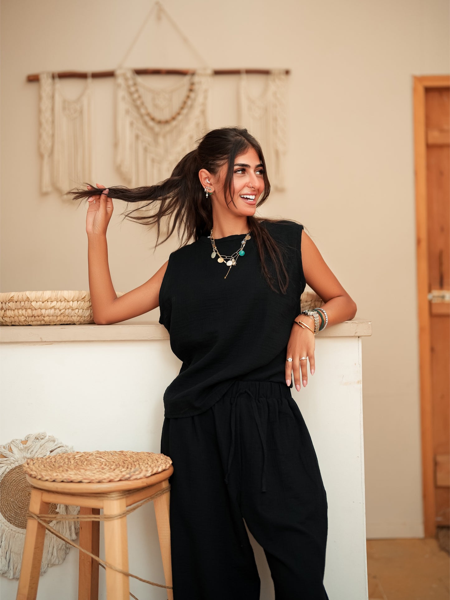 Black sleeveless linen set