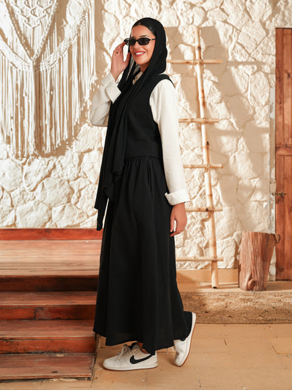 Black sleeveless suit skirt set