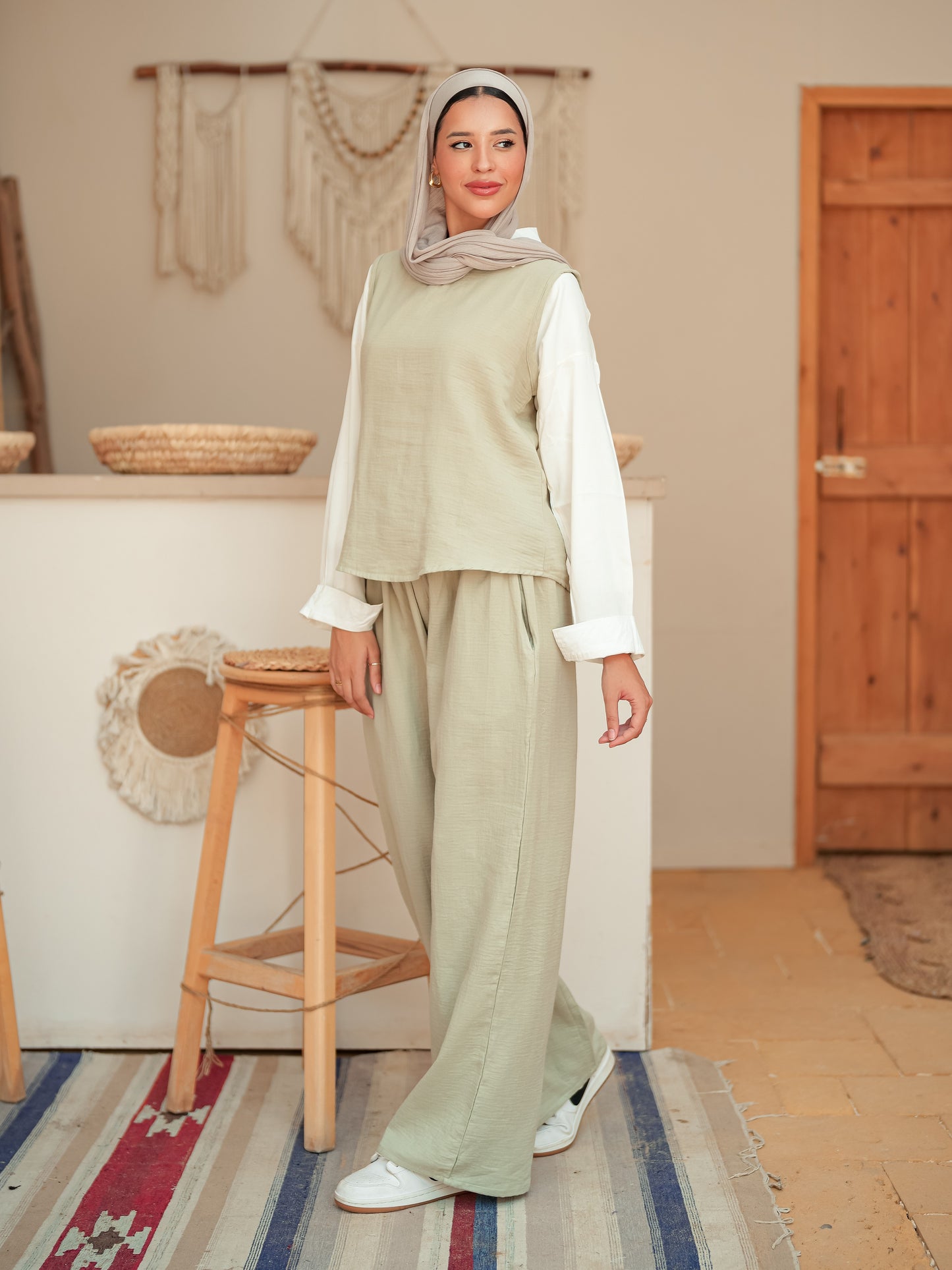 Mint green sleeveless linen set