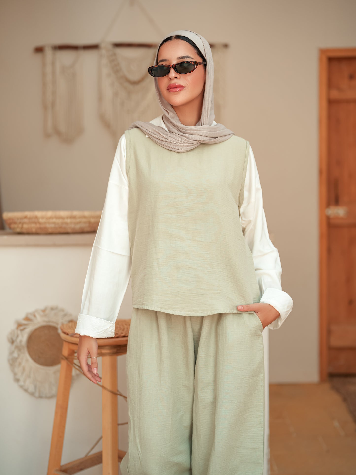 Mint green sleeveless linen set